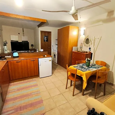 Psalidi House *